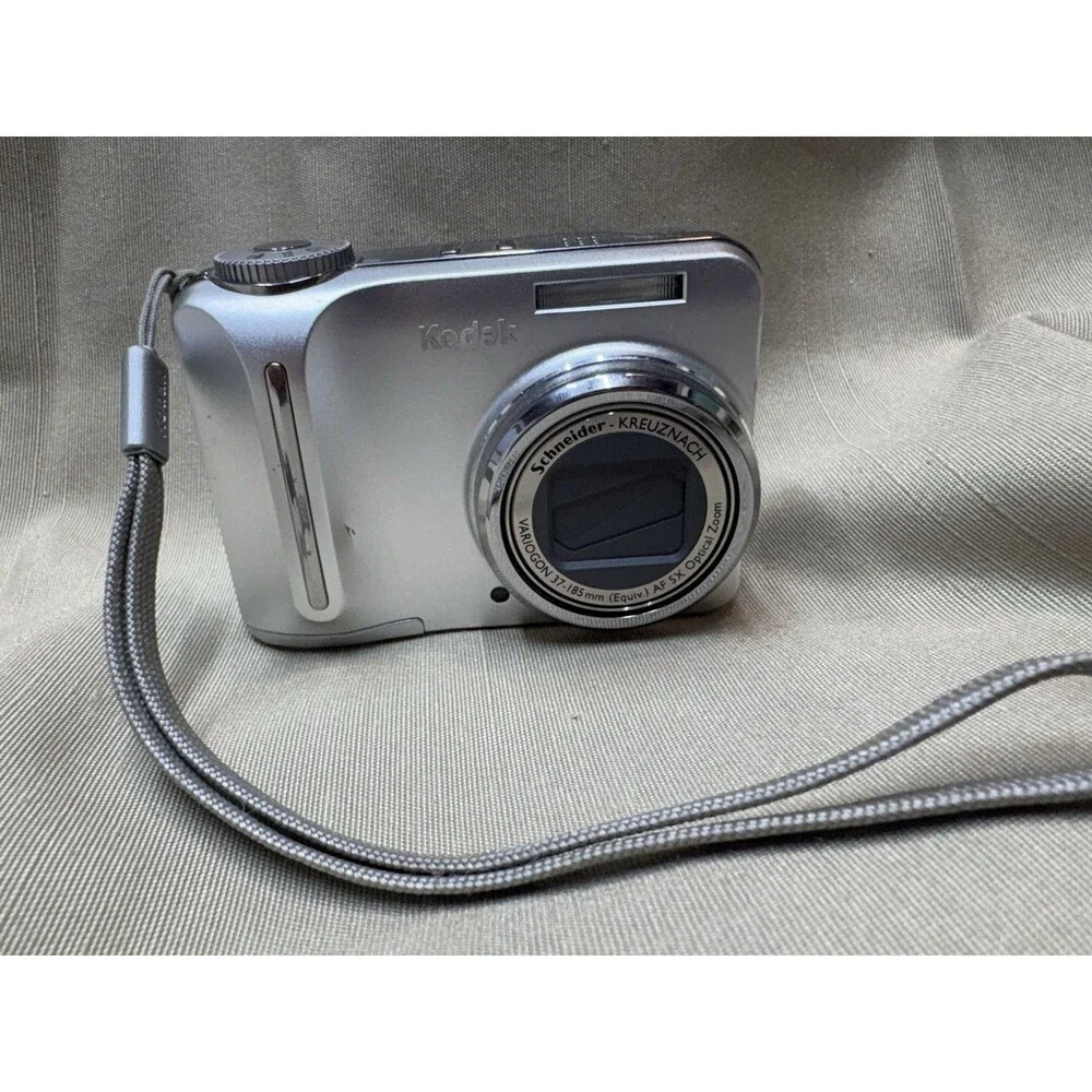 Kodak EasyShare C875 8.0MP Digital Camera with Case - Silver (Tested & Working)